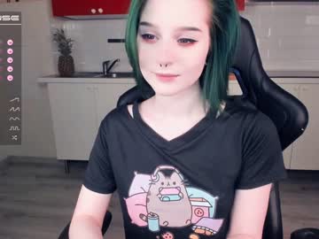 Nude cam girl alicentity image #4278373