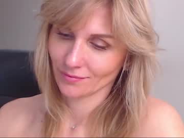 Nude cam girl lady_ada image #372873