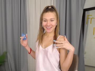 Nude cam girl teonasafina__ image #3491263