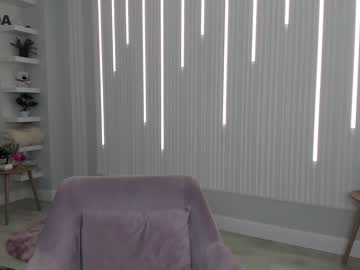 Nude cam girl mia_devill image #3367168