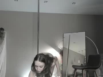 Nude cam girl _meganmeow_ image #4199177