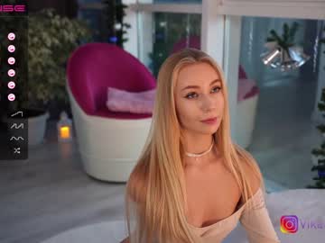 Nude cam girl vika54784 image #3237697