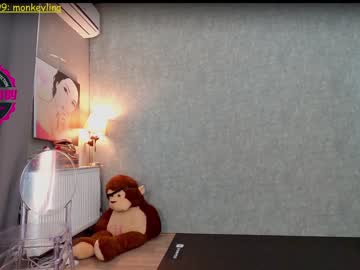 Nude cam girl monkeylina image #335302