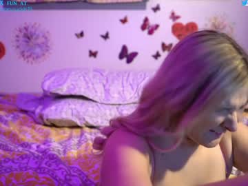 Nude cam girl 19honeysuckle image #1051569