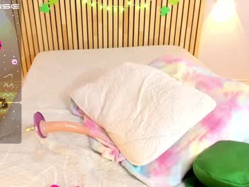 Nude cam girl little_effy18 image #3943006