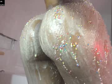 Nude cam girl camilitasu image #5912714