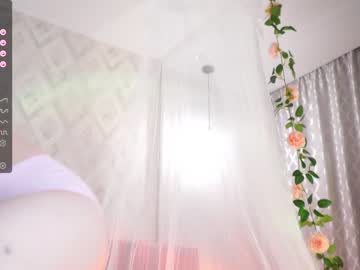 Nude cam girl oki_dokie image #6844327