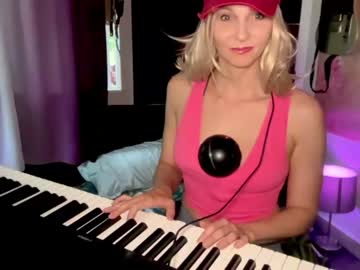 Nude cam girl kaileeshy image #4722190