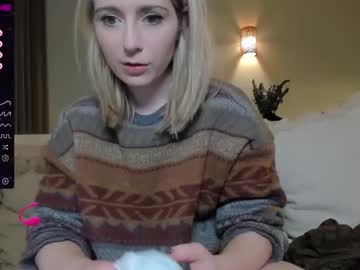 Nude cam girl kimilee22 image #6553144