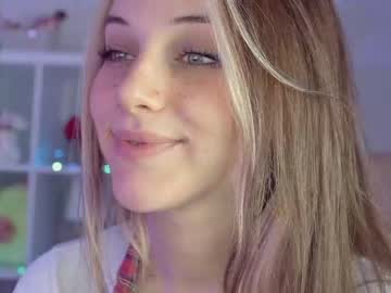 Nude cam girl mia_milagros image #1597787