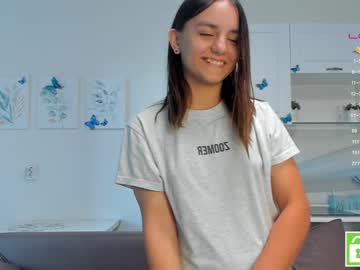 Nude cam girl karalyons image #4865308