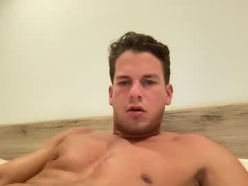 Nude cam man joshv1992 image #1776402