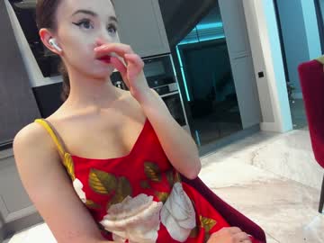 Nude cam girl ehotlovea image #6021838