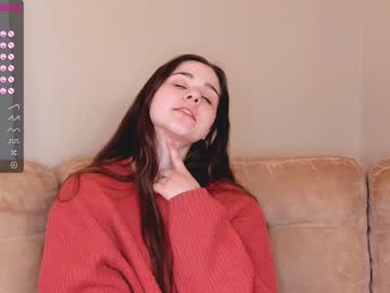 Nude cam girl ainaschavell image #1923669