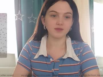 Nude cam girl small_blondee image #6664294
