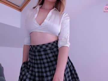 Nude cam girl aalliyahh image #1710663