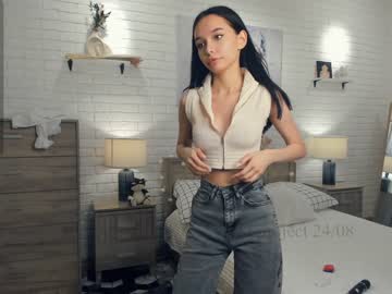 Nude cam girl riskyproject image #5087284