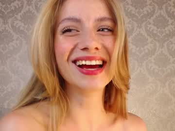Nude cam girl lillpio image #1968240