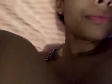 Nude cam girl creamymarie image #6950892