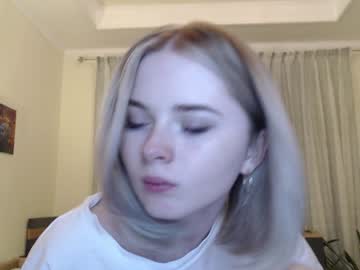 Nude cam girl yvaine777 image #1264974