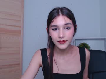 Nude cam girl li1lee_cherry image #2427182