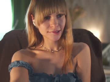 Nude cam girl _mirrra_ image #861760