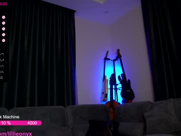 Nude cam girl lillieonyx image #1101530