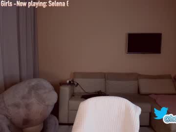 Nude cam girl hollyextra image #1910492