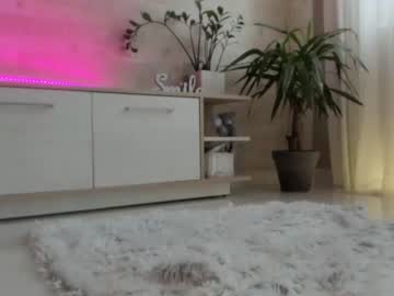 Nude cam girl meryfoxxx image #4172935
