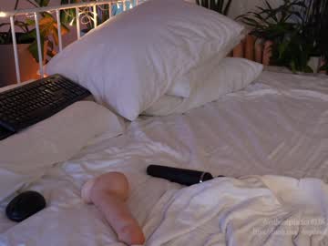 Nude cam girl _deepthroatgalactica image #1904789