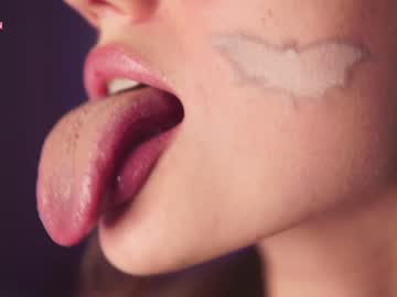 Nude cam girl hoolybunny image #5558120