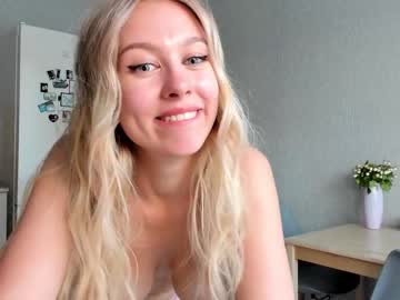 Nude cam girl aleksa_cutie image #4976300