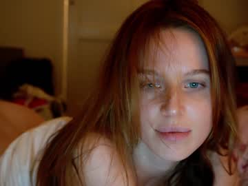 Nude cam girl ellaa91 image #3488751
