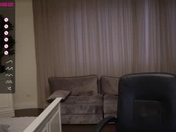 Nude cam girl vasillisa image #2435160