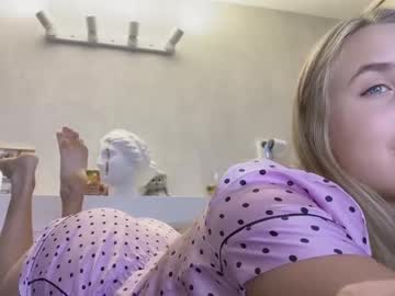 Nude cam girl gosssip image #3318116