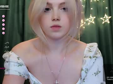 Nude cam girl small_blondee image #4931734