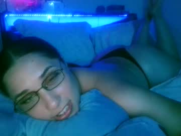 Nude cam girl queenouid image #6978889