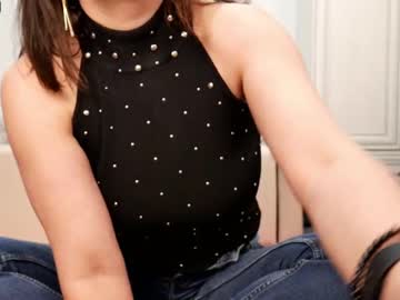 Nude cam girl carmela_fox image #3288925