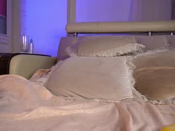 Nude cam girl princessasiana image #3335615