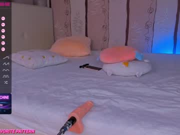 Nude cam girl ginthebottle image #2960231