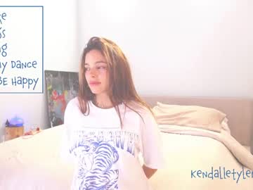 Nude cam girl kendalltyler image #302325