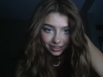 saraellison nude girls camming