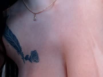 Nude cam girl charlotte114 image #1273403