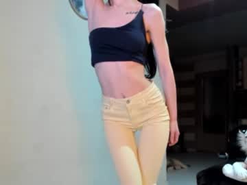 Nude cam girl sofiaandwonderland image #4377060