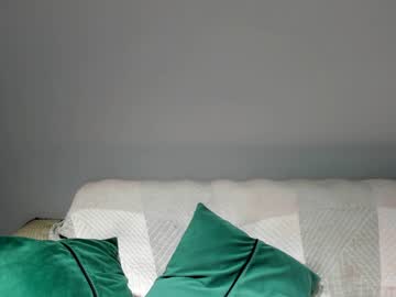 Nude cam girl aria_diaz image #4045966