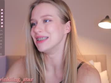 Nude cam girl ella_twinkle image #6192361