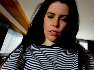 Nude cam girl mila_ image #941398