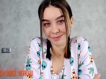 Nude cam girl nika_lodge image #3874317