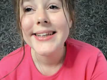 Nude cam girl emilia_me image #1248882