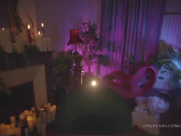 Nude cam girl lucieoude_ image #3213278